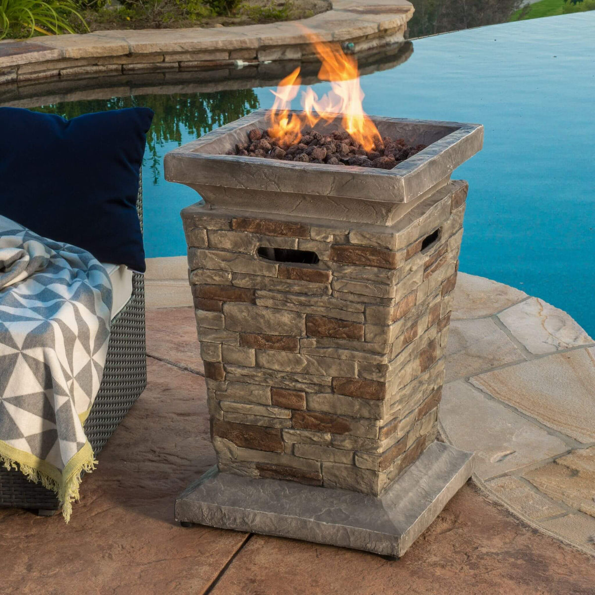 19-Inch Outdoor 40K BTU Natural Stone Fire Column (SAK36771)