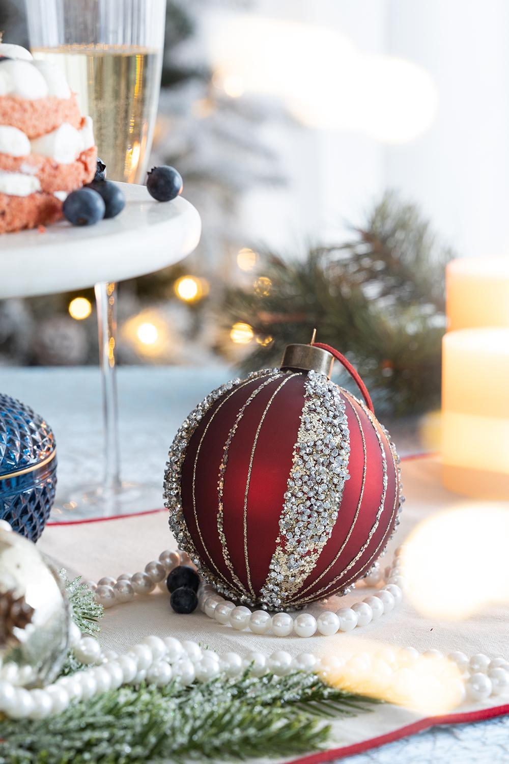 Glass Christmas Ball Ornaments with Hanging Loop – Red or Gold