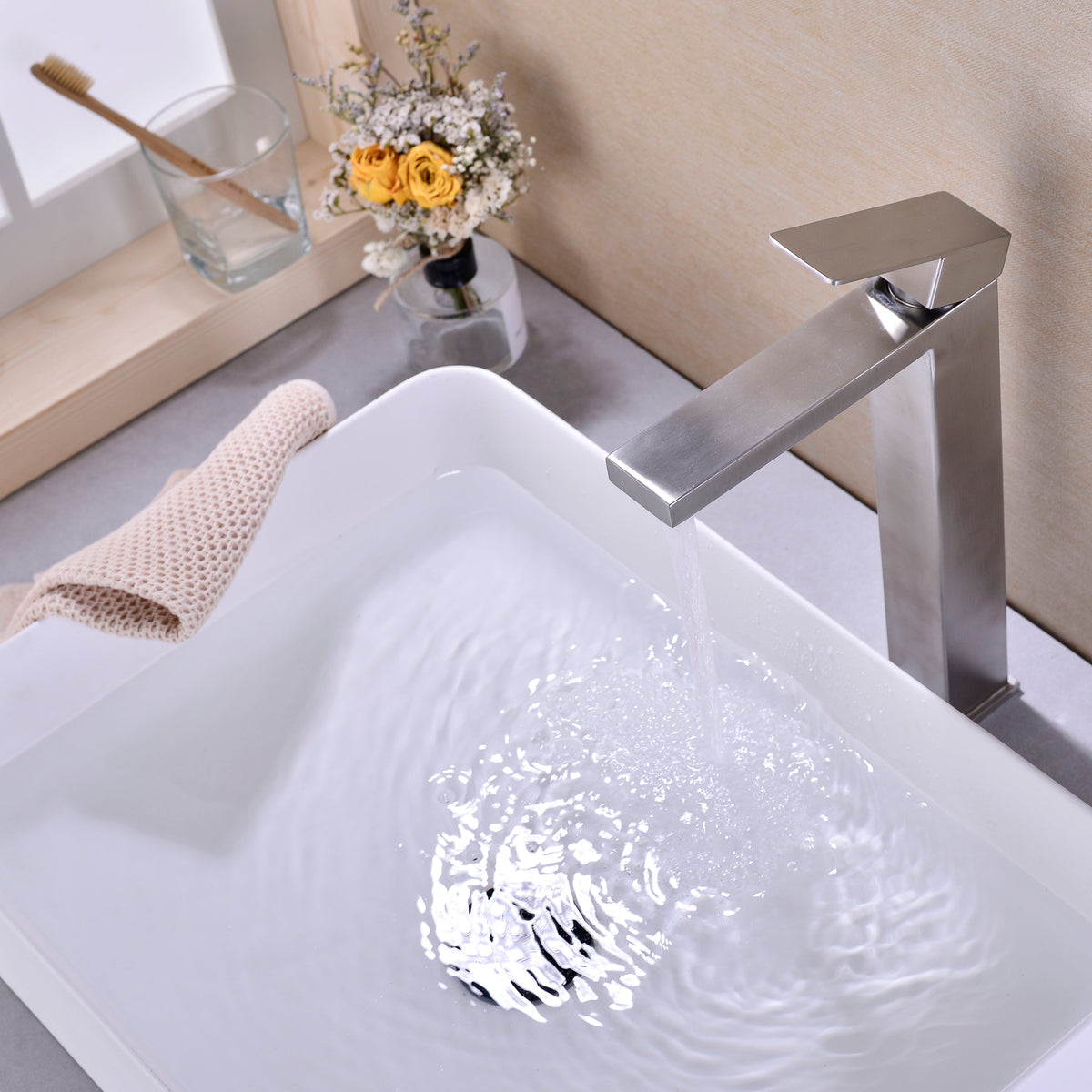 Single Handle Sink Bathroom Faucet with Streamlined Operation – Brushed Nickel