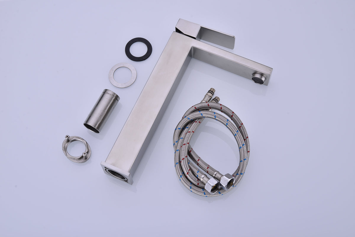 Single Handle Sink Bathroom Faucet with Streamlined Operation – Brushed Nickel