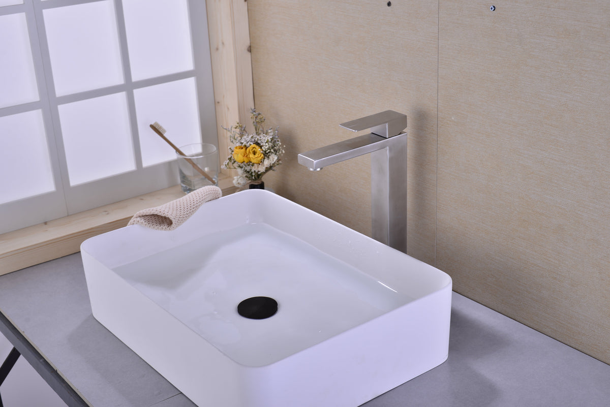 Single Handle Sink Bathroom Faucet with Streamlined Operation – Brushed Nickel