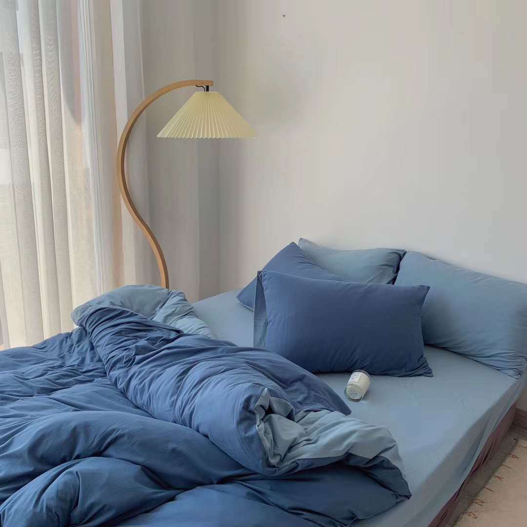 Fashionable Simple Hit Pigment Color Bed Sheet