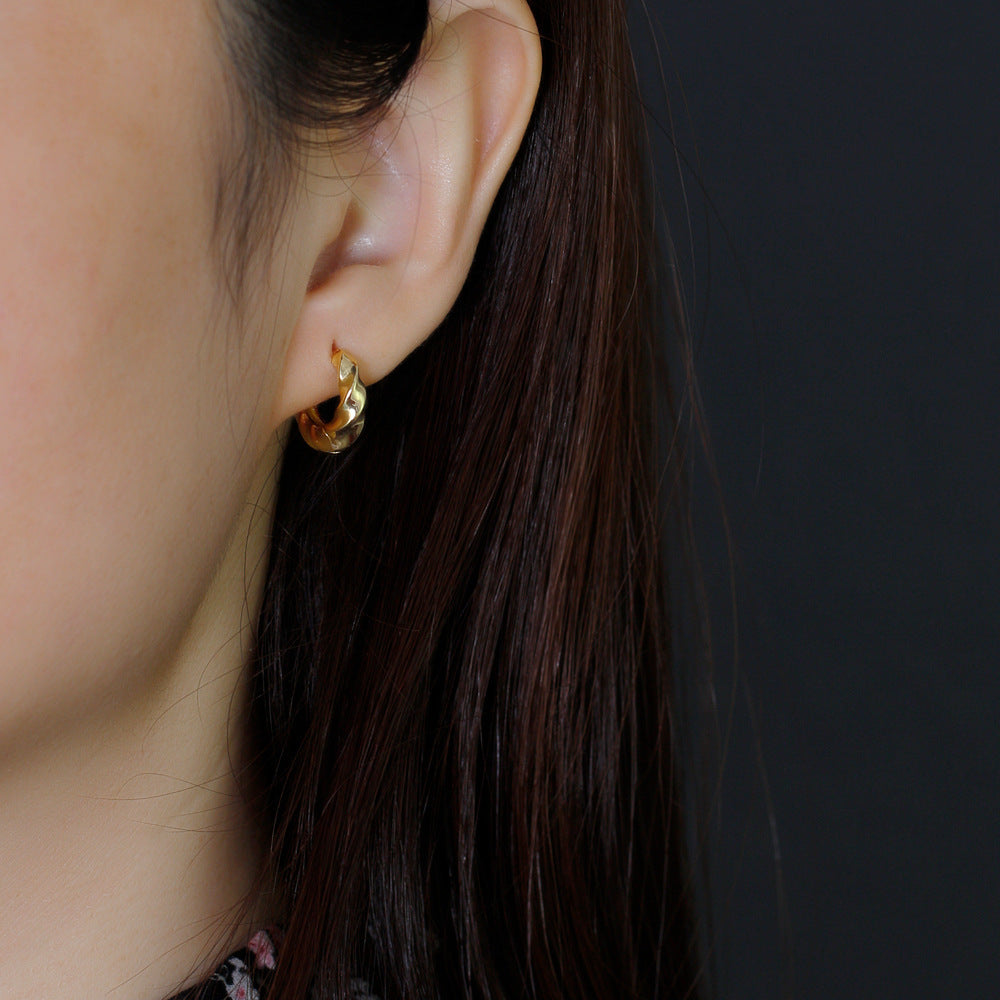 Golden Circle Twisted S925 Silver Ear Clip