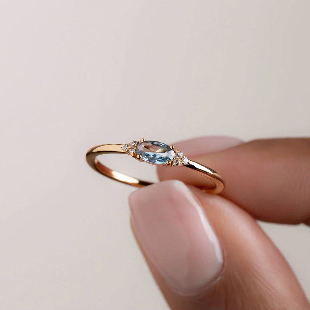 S925 Sterling Silver Blue Stone Horse Eye Engagement Ring