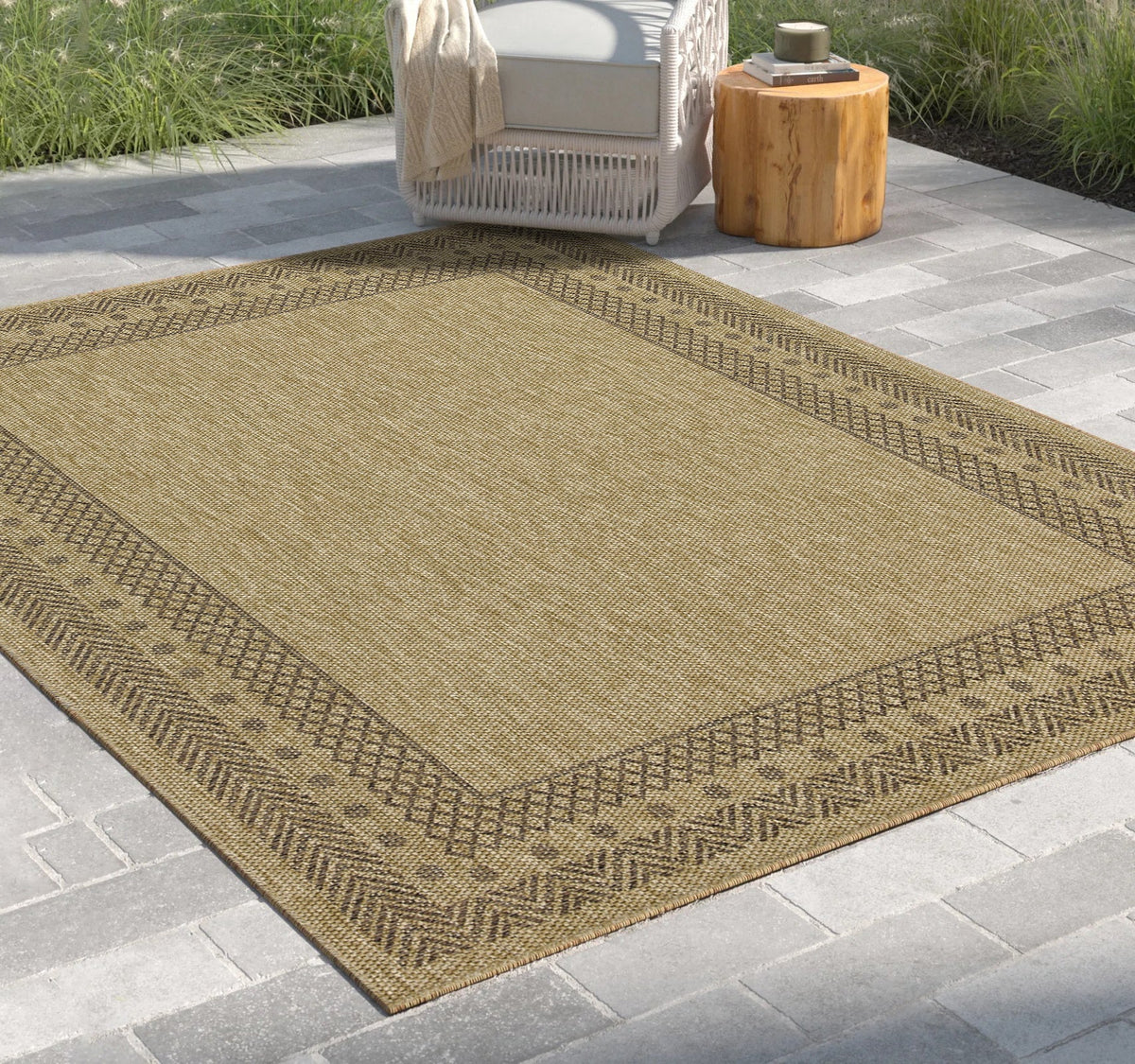 Jute/Mocha Indoor/Outdoor Area Rug with Durable Polypropylene - Earth GC_NTL1007
