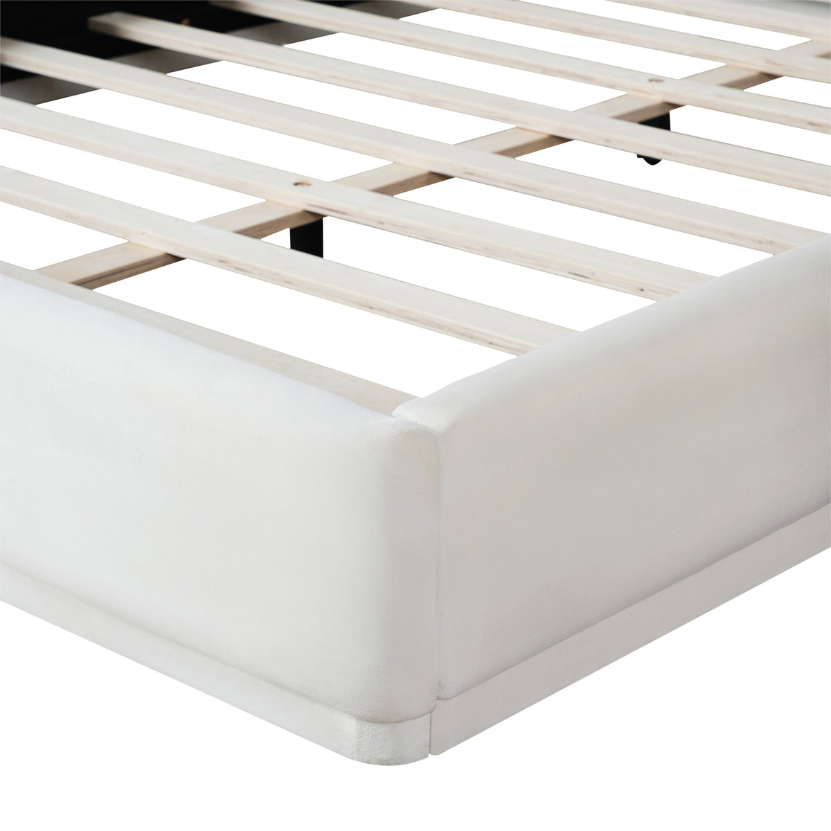 Soft and Comfortable Upholstered Bed – Queen Size