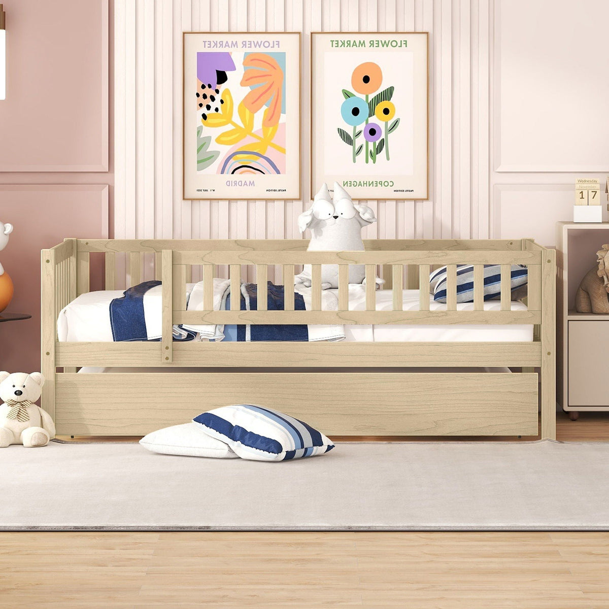 Multi Functional Wooden Daybed Bed