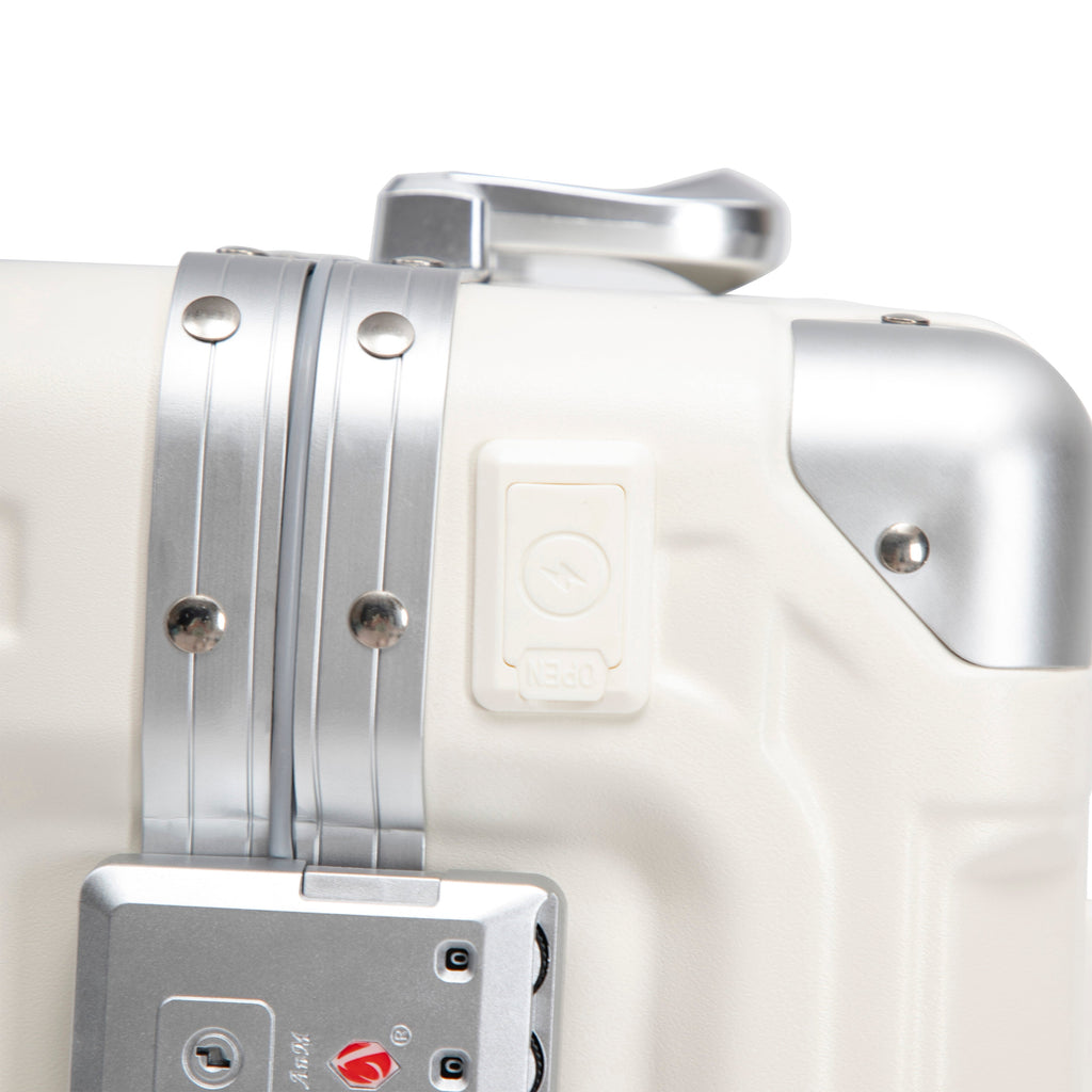 20 Inch Carry On Luggage