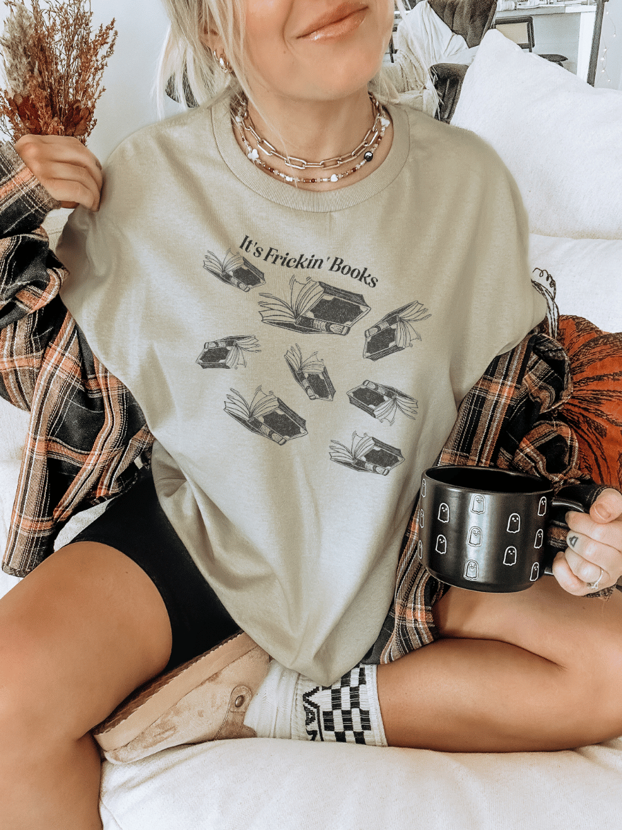 It's Frickin' Books Graphic Tee