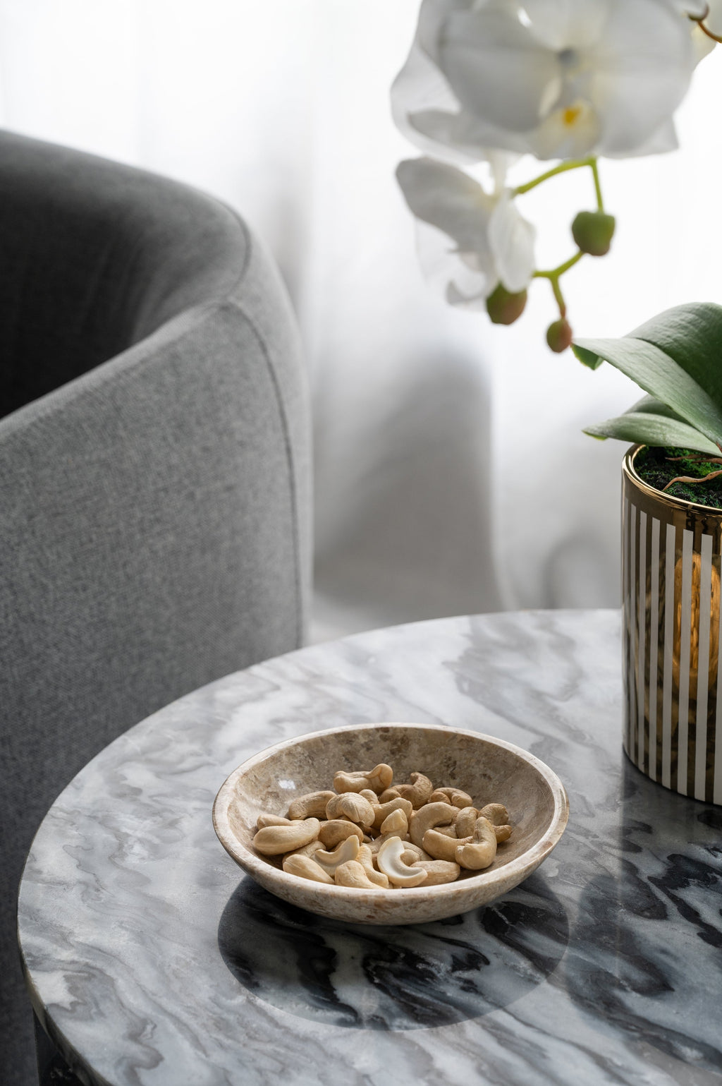 Round Marble Decorative Bowl with Smooth Finish - Cream