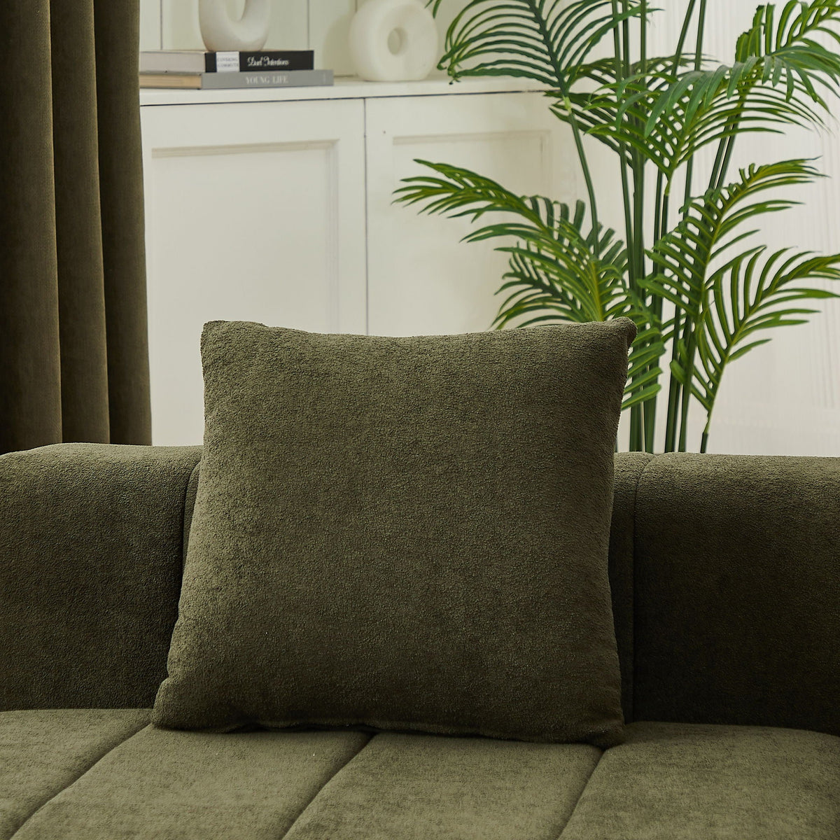 Modular Sectional Sofa with 2 Pillows – Symmetrical Design