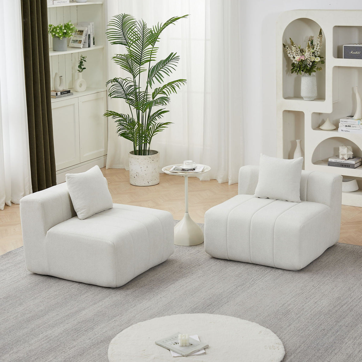 Modular Sectional Sofa with 2 Pillows – Symmetrical Design