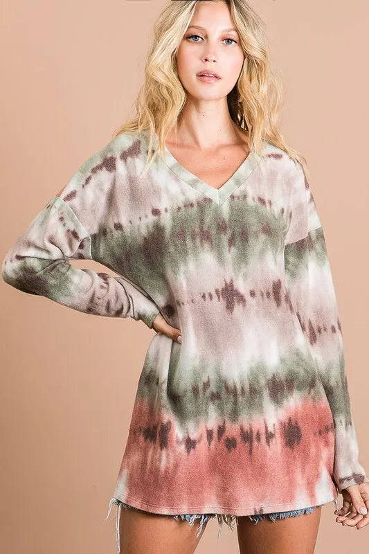 BiBi Brushed Tie Dye Looking Print V Neck Top