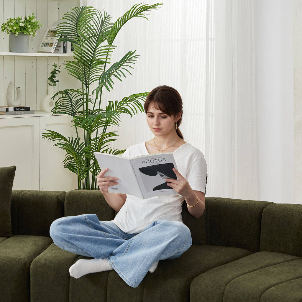 Modular Sectional Sofa with 2 Pillows – Symmetrical Design