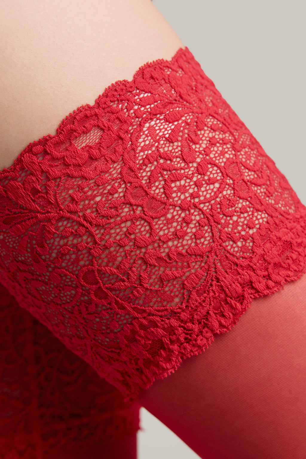 Fantasy Stockings Conte Amour - Openwork Elastic Band and Silk Effect