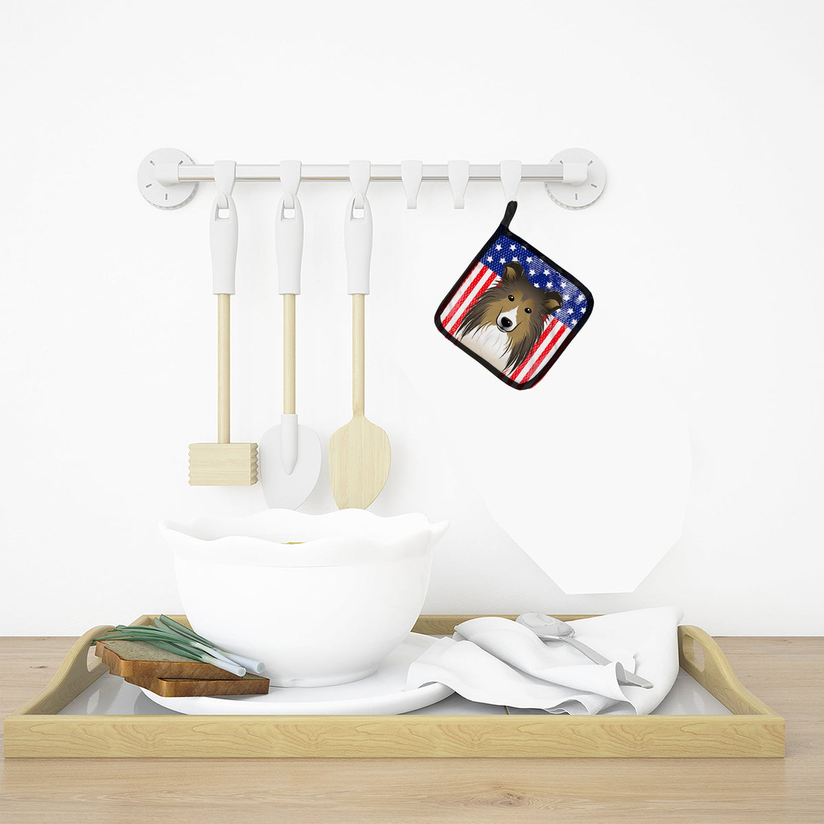 American Flag and Sheltie Pot Holder Set of 2 Heat Resistant Quilted Hot Pads 7.5 x 7.5 Inch, Insulated Kitchen Trivets for Cooking & Baking