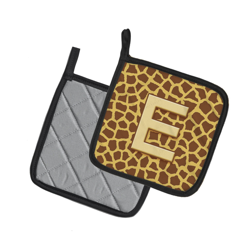 Letter E Initial Monogram - Giraffe Pot Holder Set of 2 Heat Resistant Quilted Hot Pads 7.5 x 7.5 Inch, Insulated Kitchen Trivets for Cooking & Baking