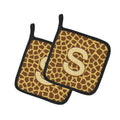 Letter S Initial Monogram - Giraffe Pot Holder Set of 2 Heat Resistant Quilted Hot Pads 7.5 x 7.5 Inch, Insulated Kitchen Trivets for Cooking & Baking