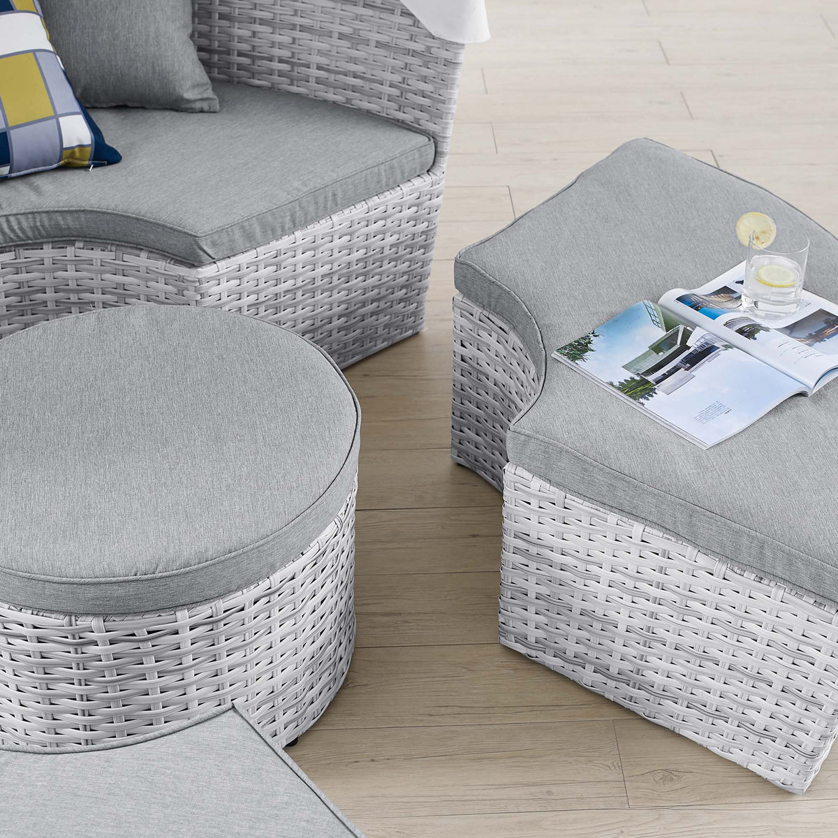 Scottsdale Canopy Outdoor Patio Daybed by Modway