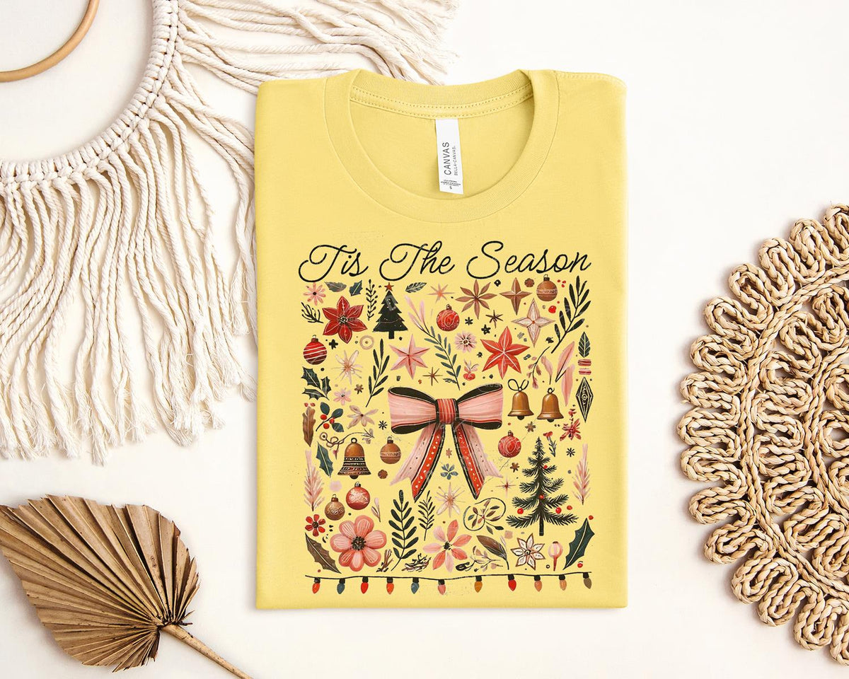 Tis the Season Retro Graphic Tee