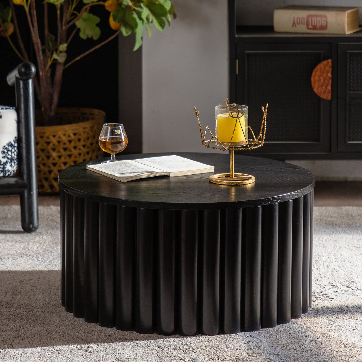 Round Coffee Table with Lift and Handcrafted Relief - Black or Walnut