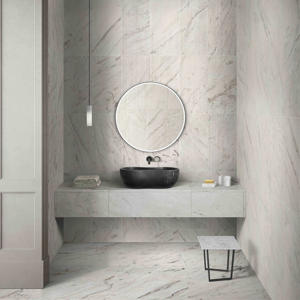 Bathroom Vessel Sink With Wavy Design