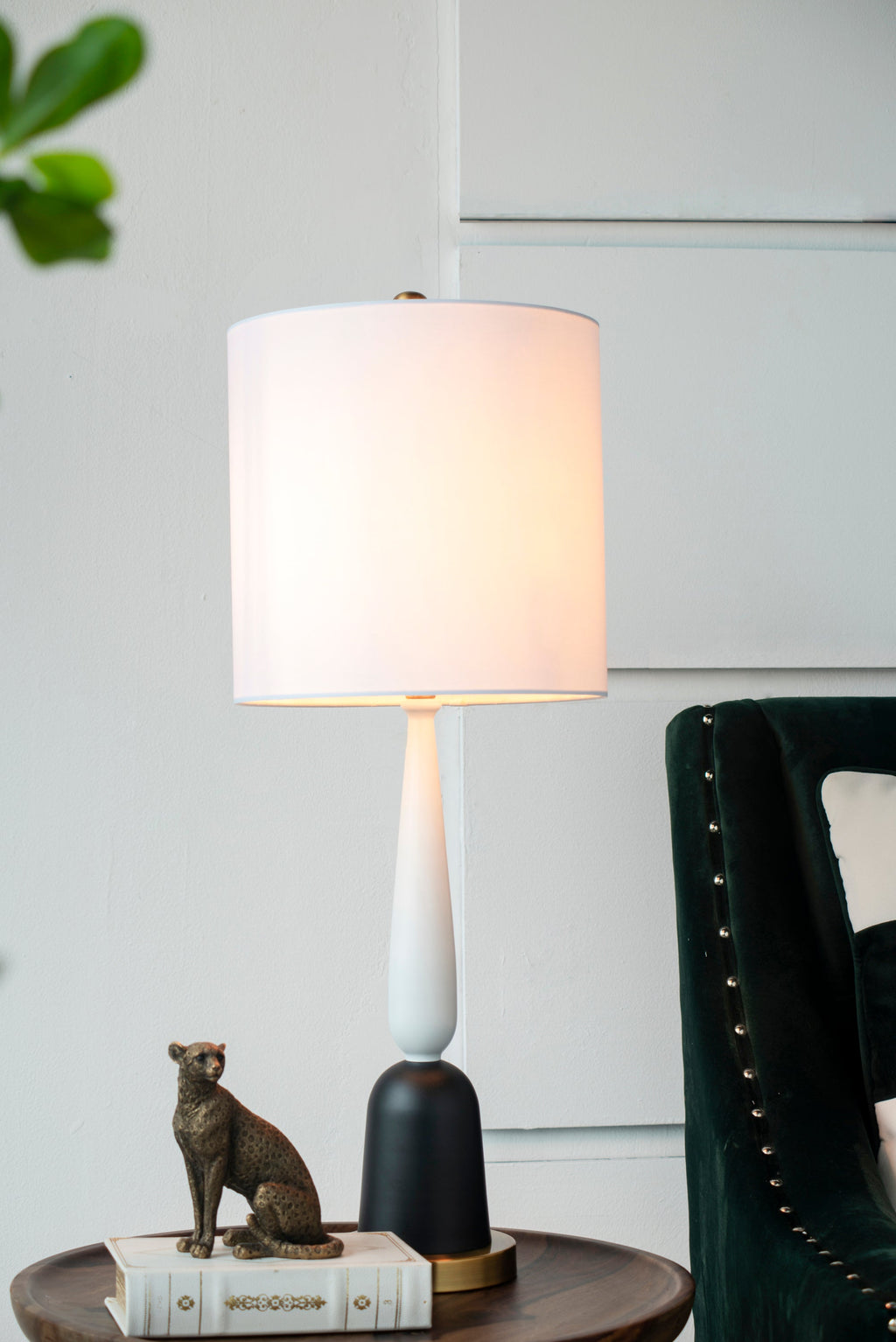 Teardrop Silhouette Table Lamp