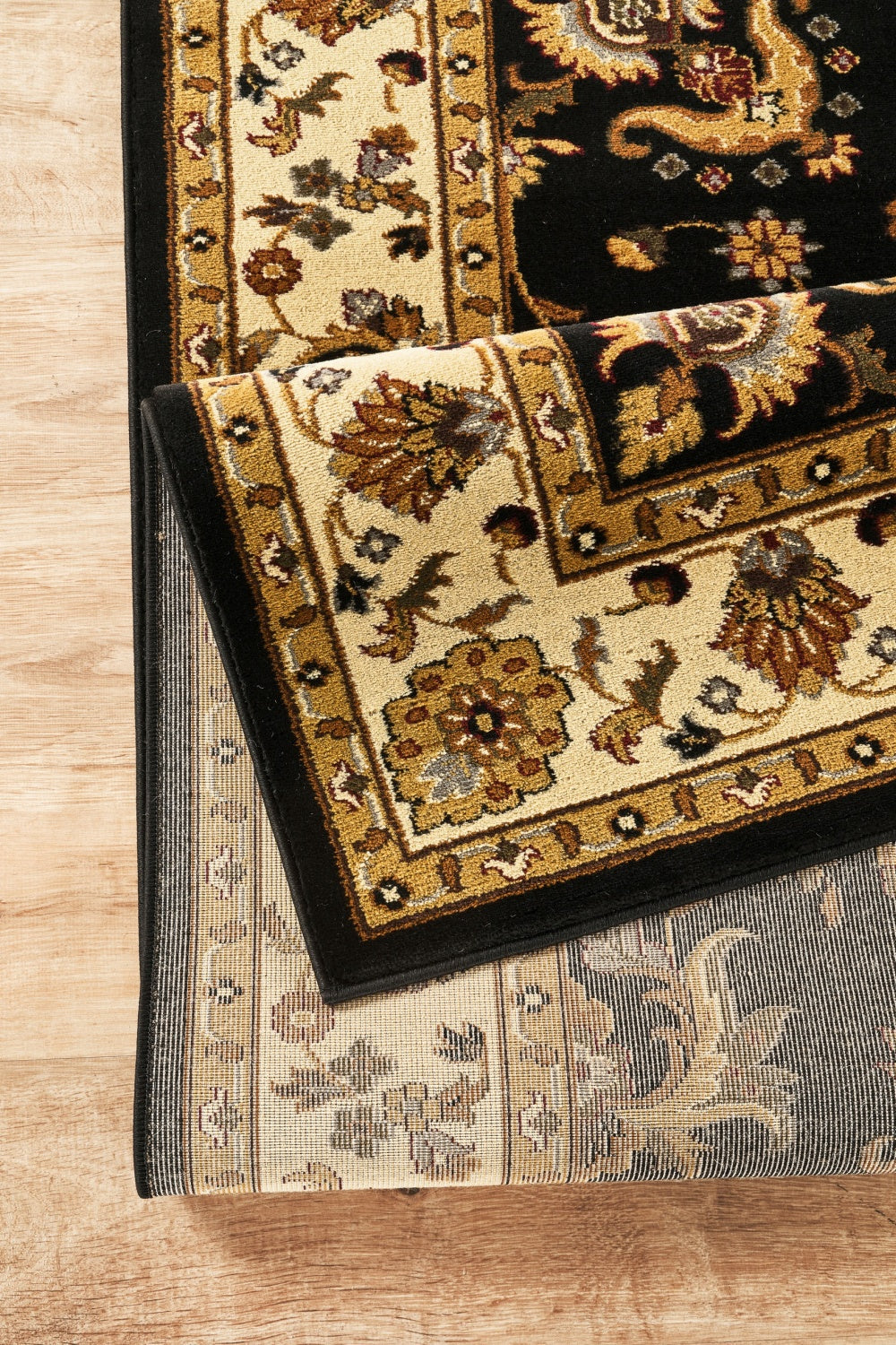Classic GC_VIN5007 Area Rug with Timeless Design - Black