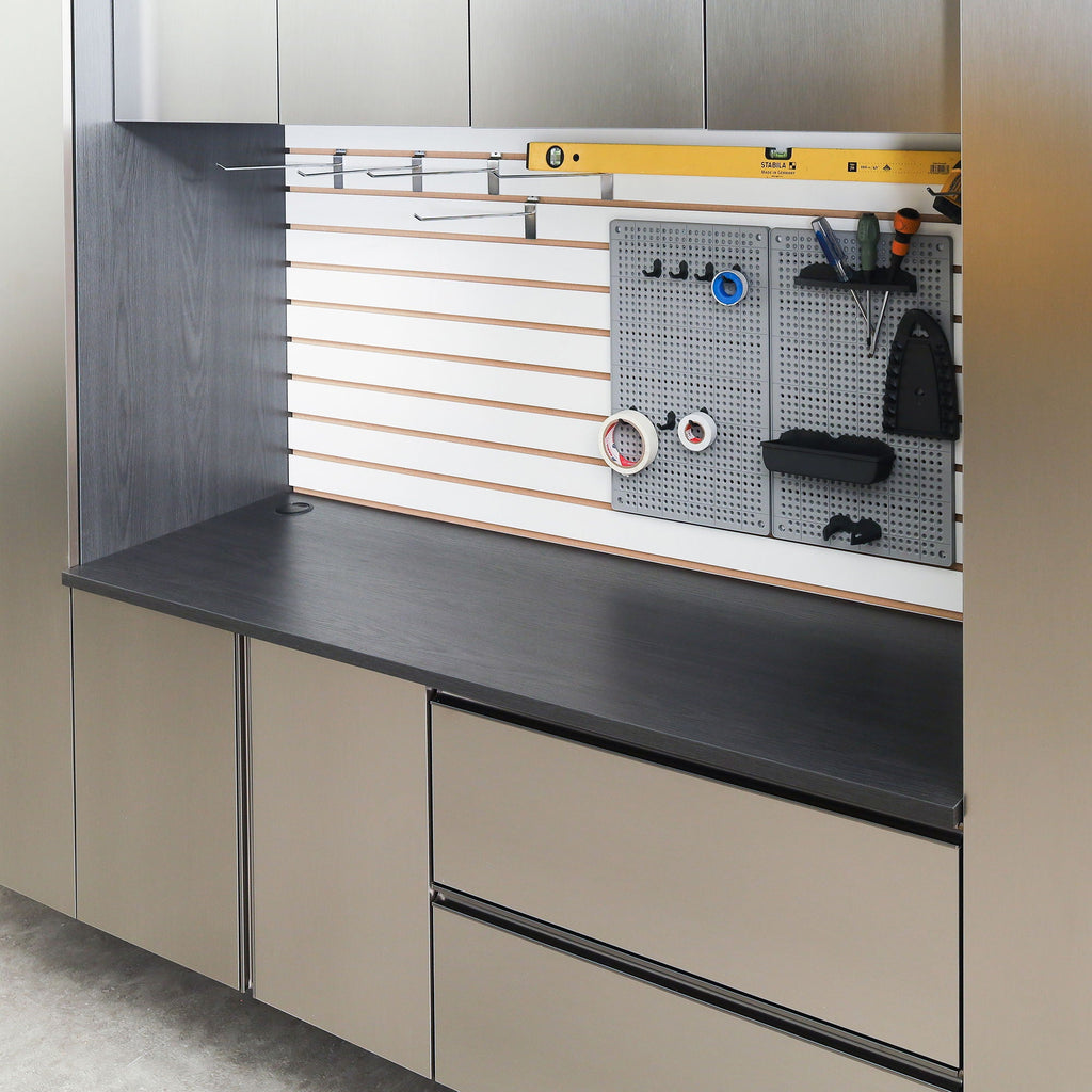 Astro Series Work Top - Metallic Gray