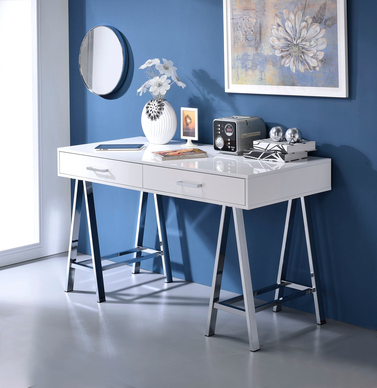High Gloss Writing Desk with USB Ports - White or Black