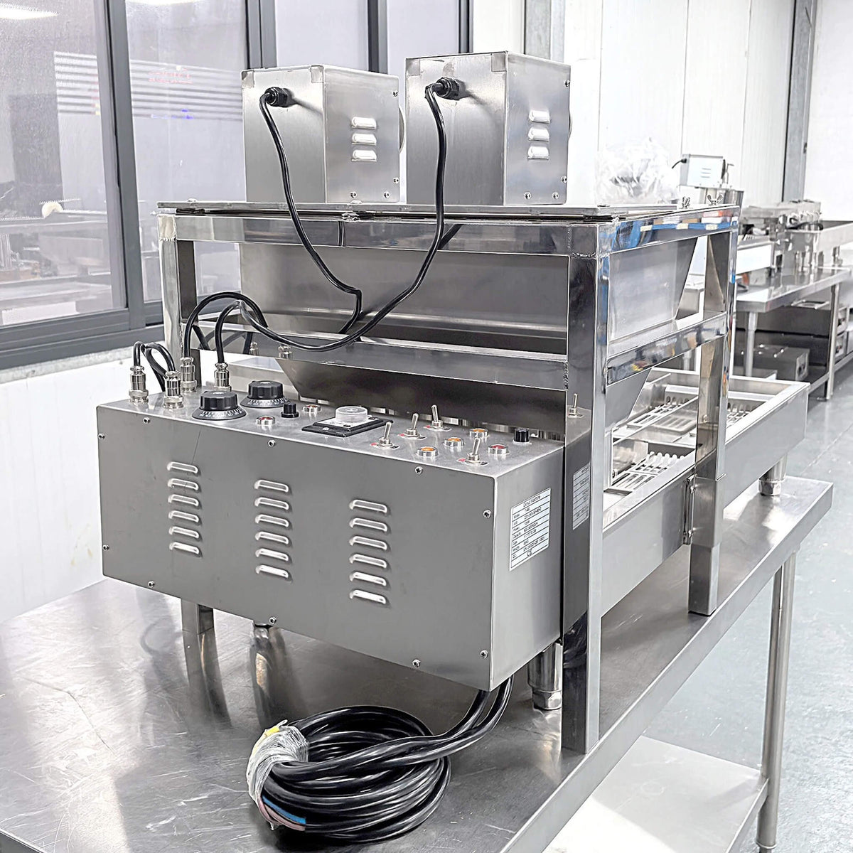 Heavy-Duty Automatic Commercial 4-Row Donut Maker Machine (SAK29401)