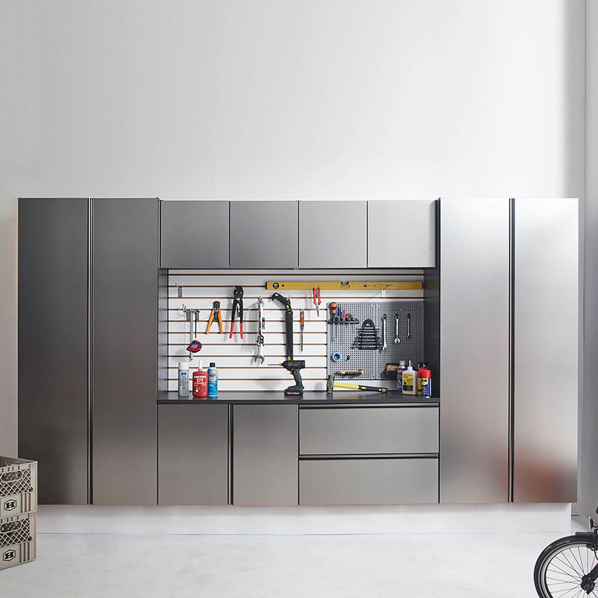 Heavy-Duty Wall-Mounted Metallic Gray Garage Cabinet Set With Soft Closing Doors And Drawers (SAK24368)