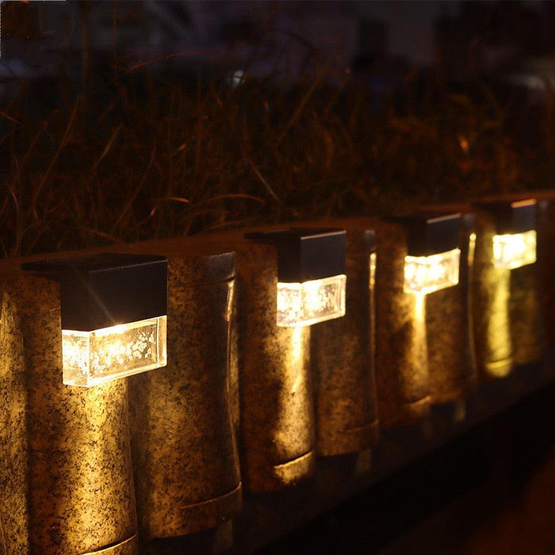LED Solar Fence Light Outdoor Courtyard Home Garden Decoration Light RGB Waterproof Plywood Lights Decorative Table Lamp Cute Study Lamps for Bedroom Décor