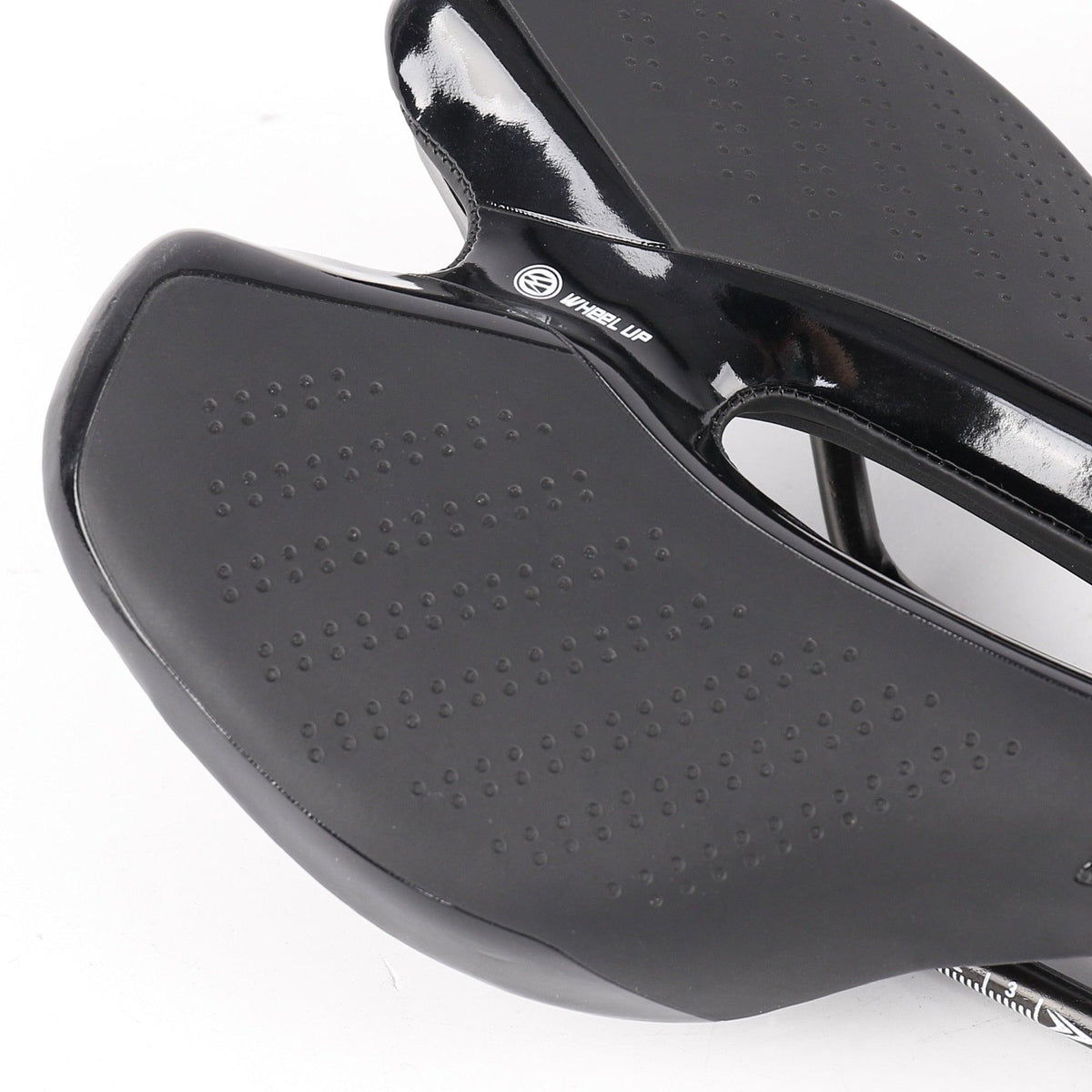 Road Bike Saddle Bicycle Seat With Warning Taillight USB Charging Mountain Cycling Racing PU Breathable Soft Seat Cushion Comfortable Bicycle Seat With Central Relief Zone Ergonomics Design Exercise Bike Seat